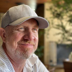 Meet your Posher, Mark